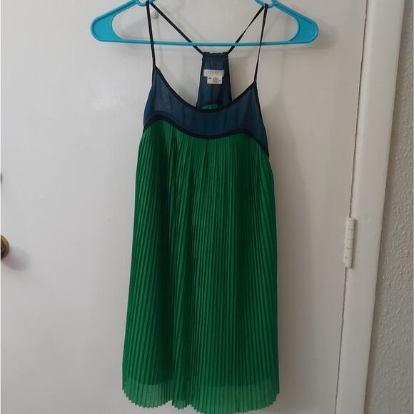Urban Outfitters Cooperative Pleated Green/Blue Color Block Top XS Minimalist - Picture 1 of 11